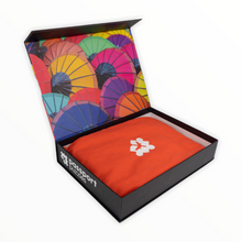 Load image into Gallery viewer, Passport Puzzles 1000 piece jigsaw puzzle Market Parasols
